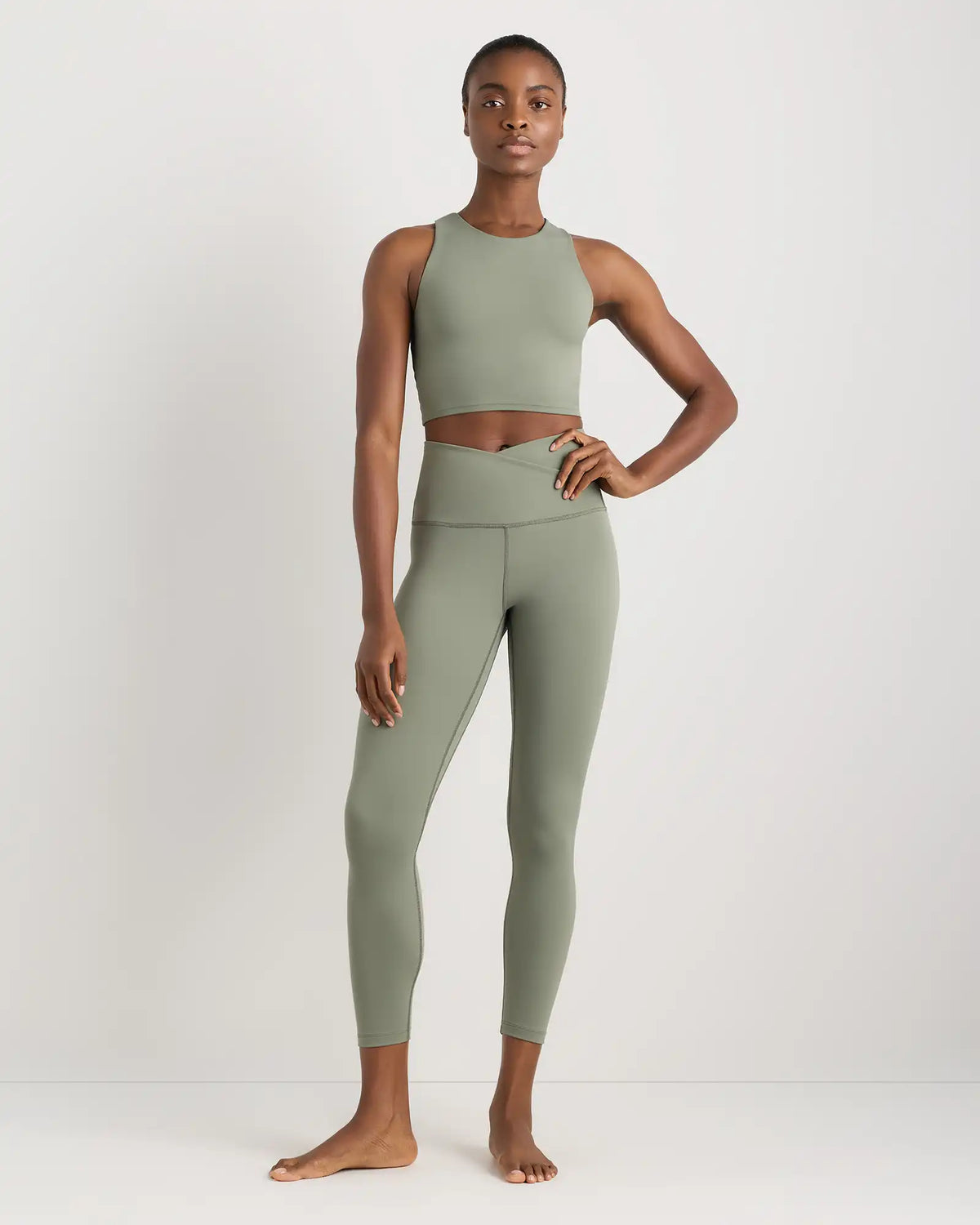 Ultra-Form High-Rise Crossover Legging