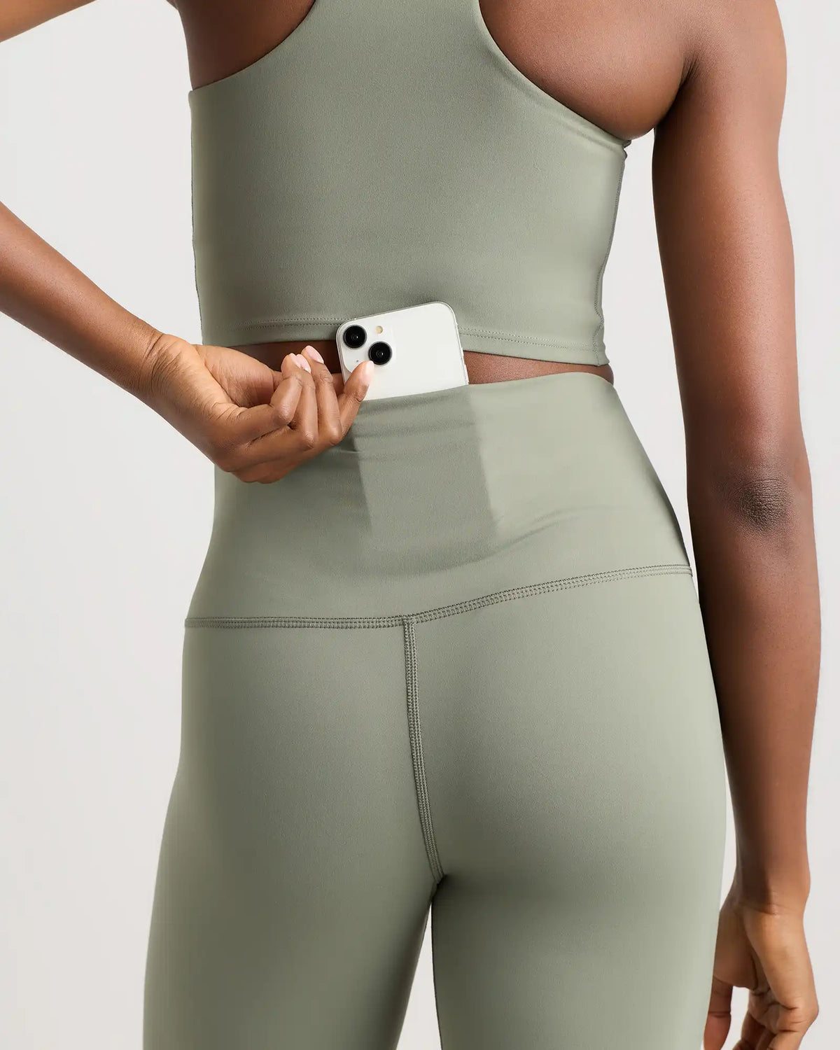 Ultra-Form High-Rise Crossover Legging