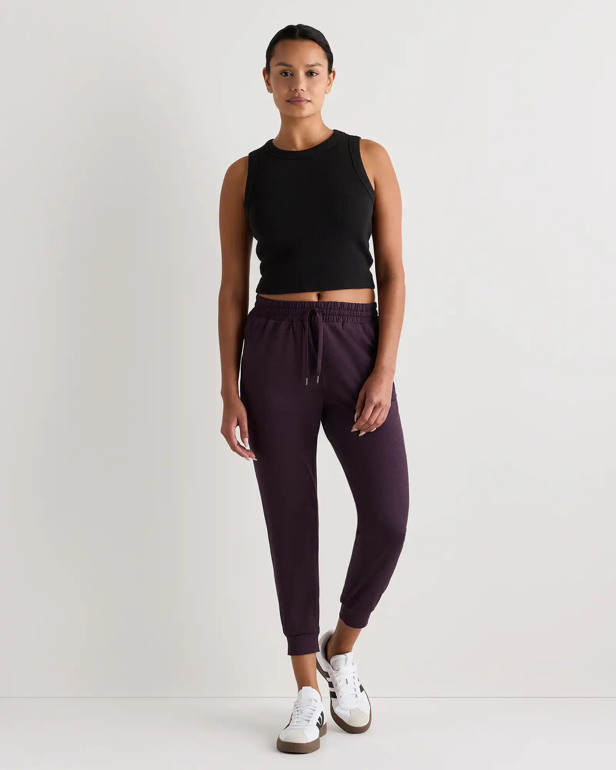 Flowknit Mid-Rise Joggers