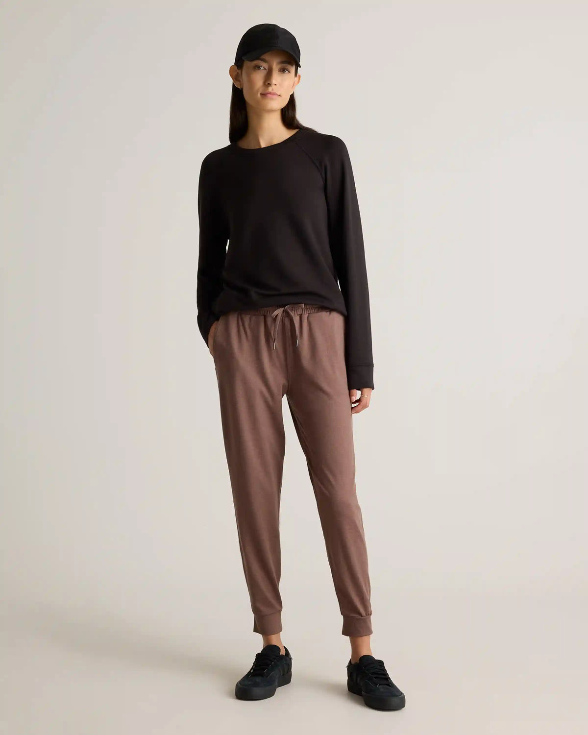 Flowknit Mid-Rise Joggers