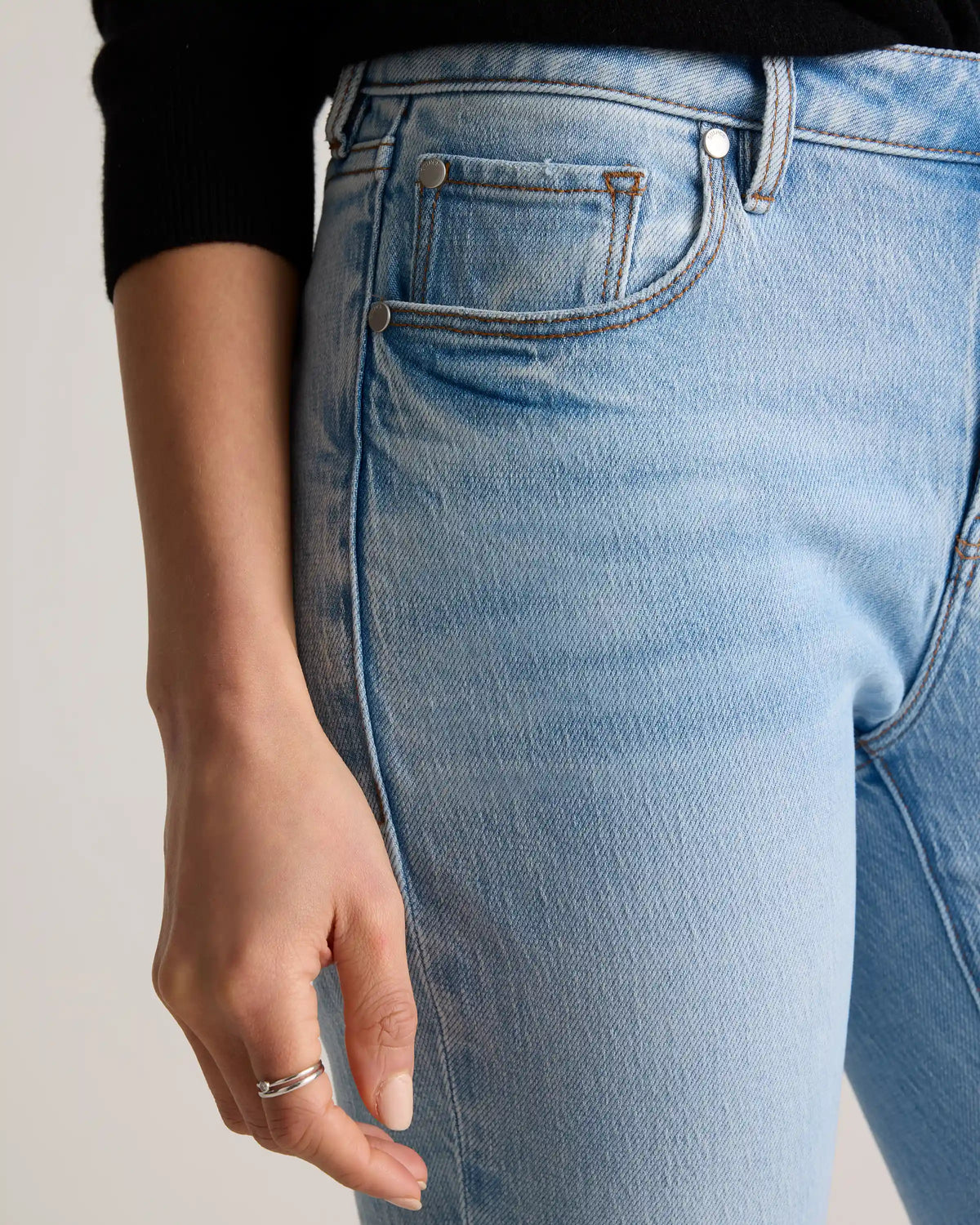 Luna Stretch Slim Boyfriend Jeans