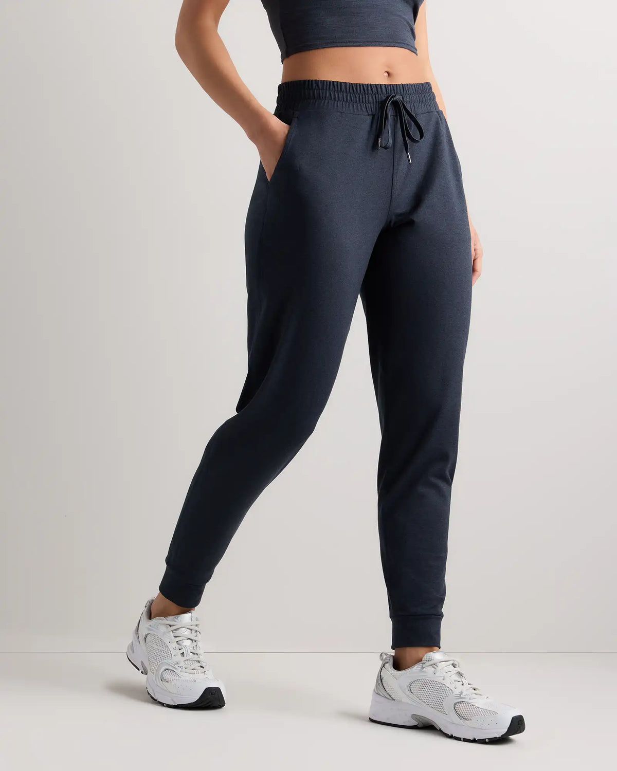 Flowknit Mid-Rise Joggers