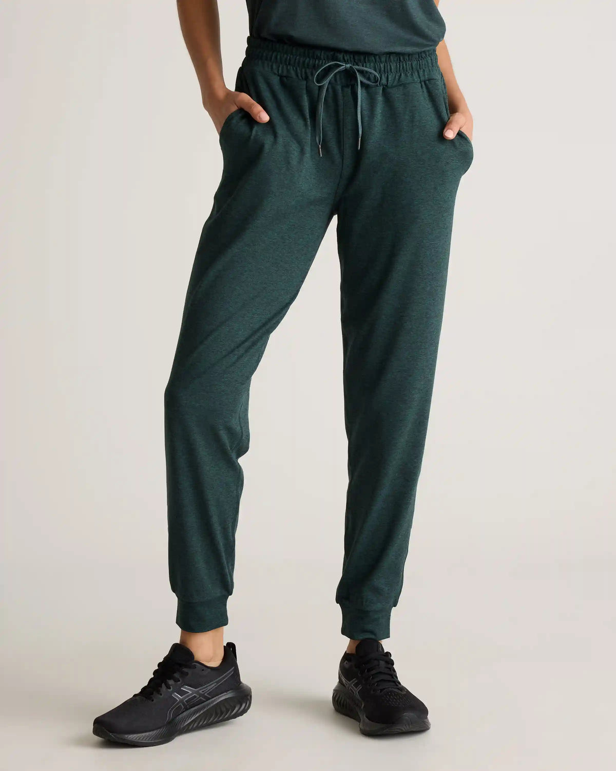 Flowknit Mid-Rise Joggers