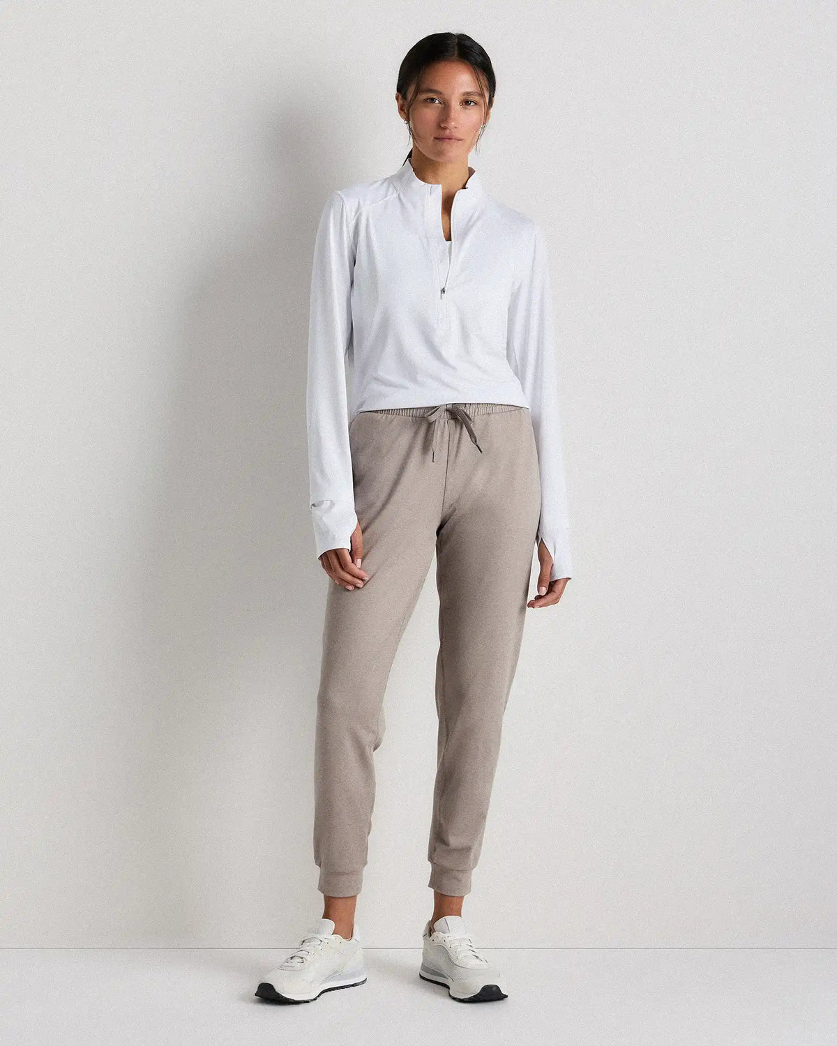 Flowknit Mid-Rise Joggers