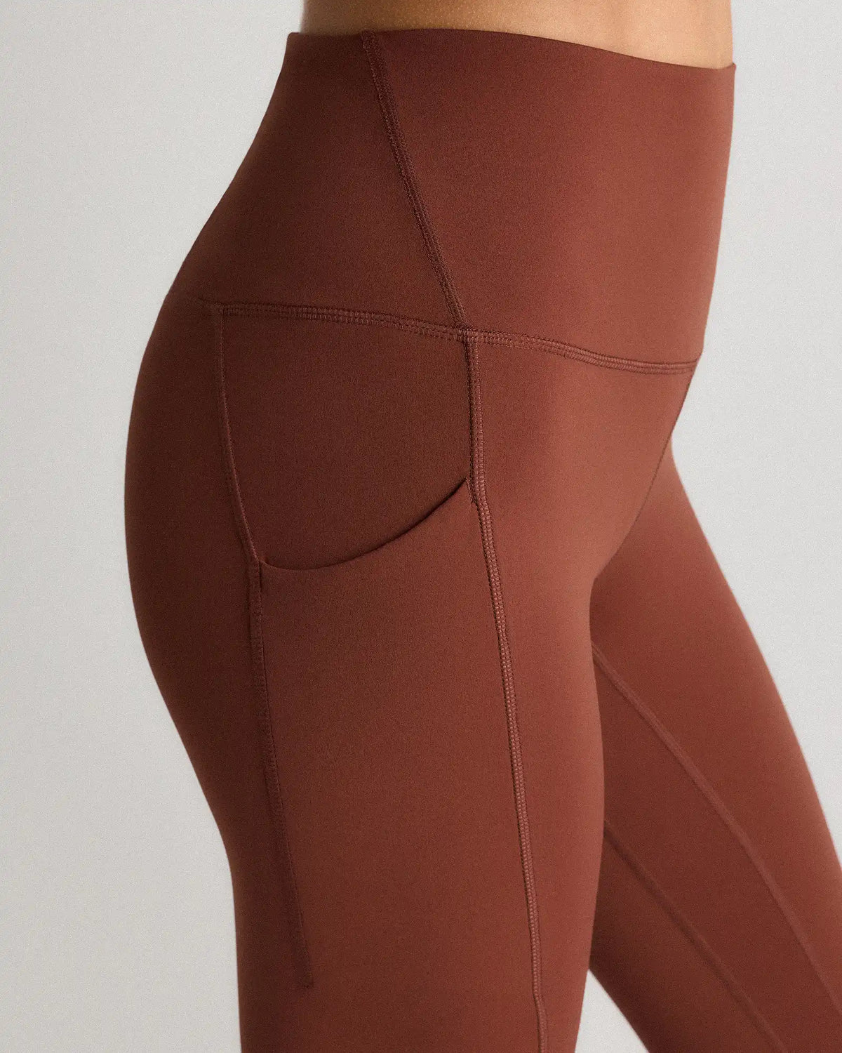 Ultra-Form High-Rise Pocket Legging