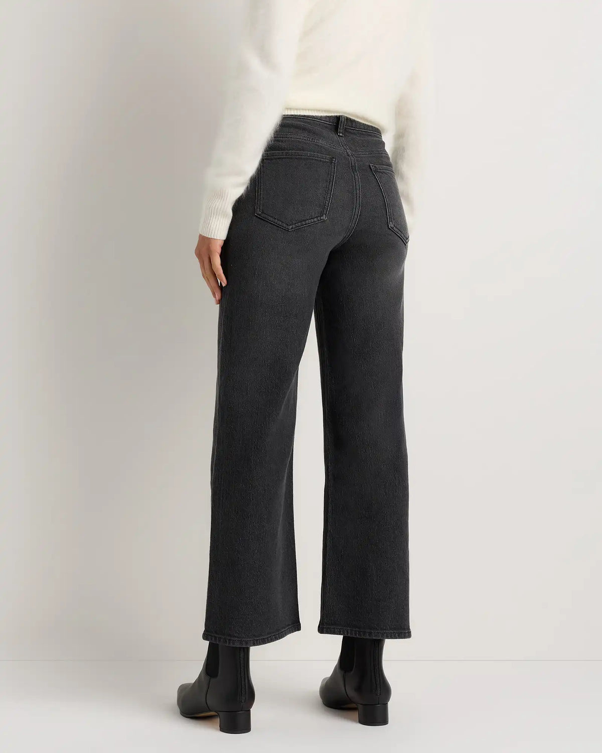 Luna Stretch Relaxed Straight Jeans