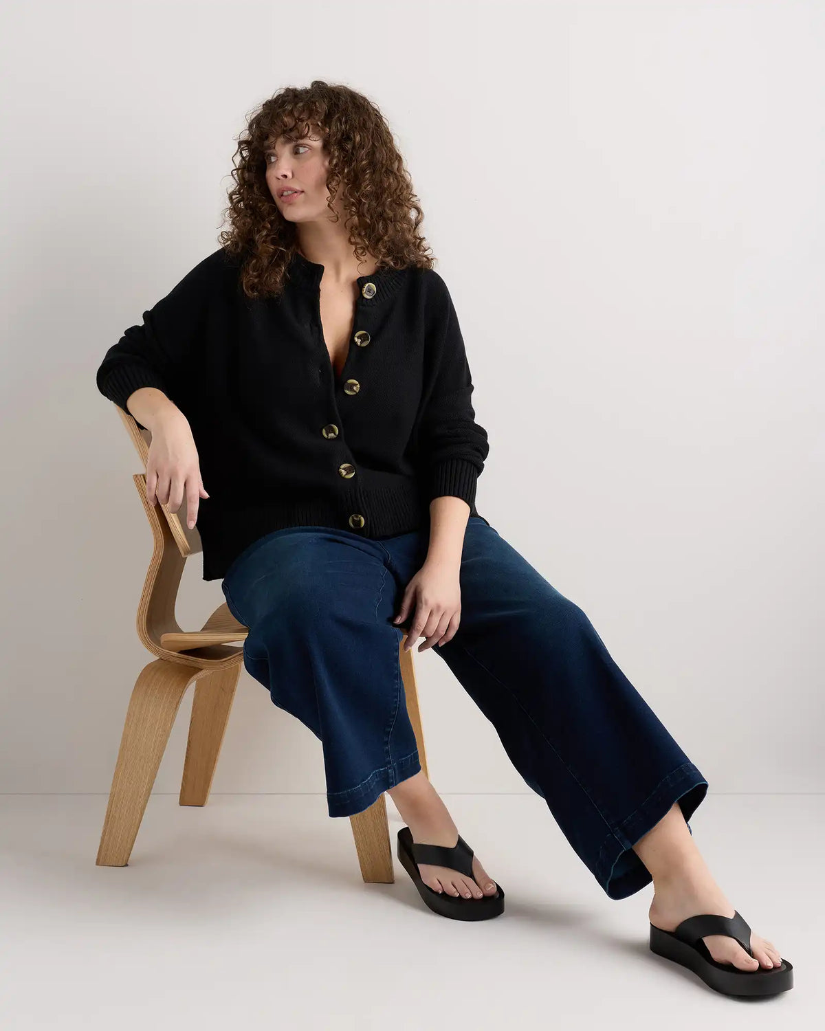 Mia Wide Leg Crop Jeans