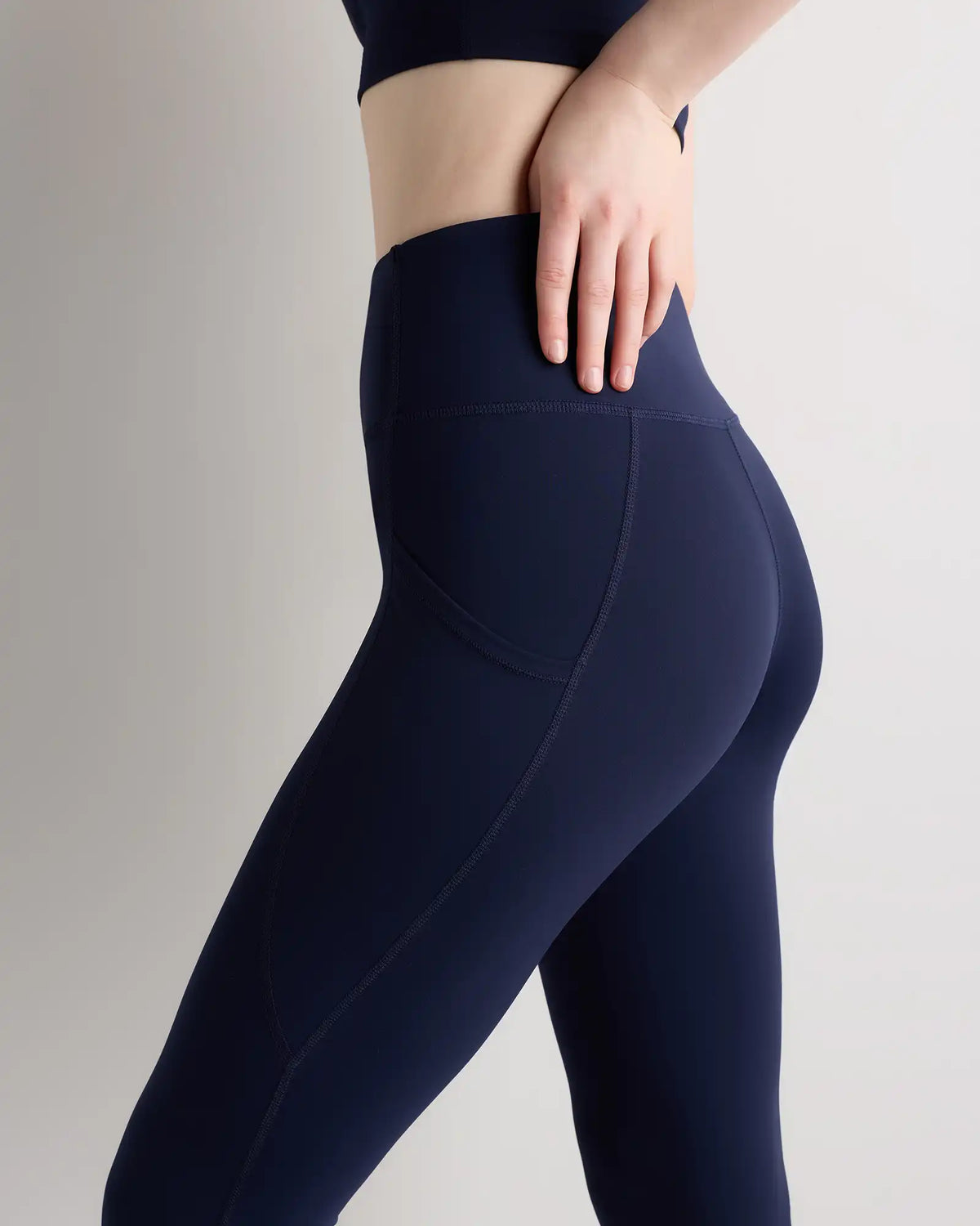 High-Rise Utility Run Legging