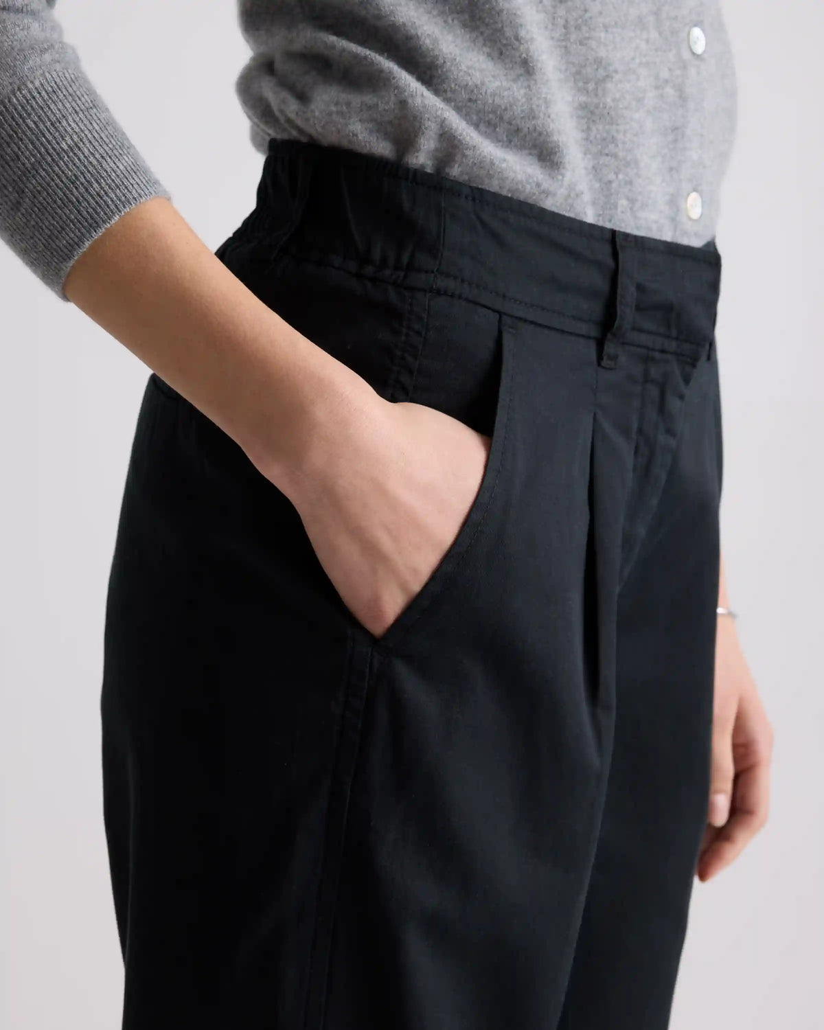 Drapey Twill Tapered Trouser