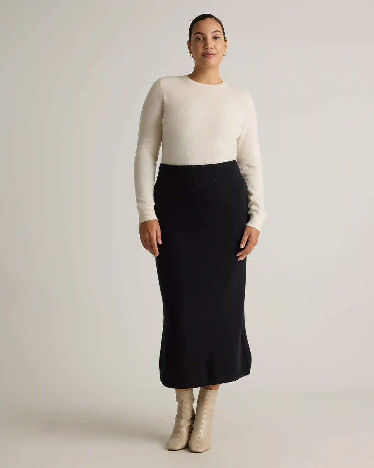Mongolian Cashmere Fitted Midi Skirt