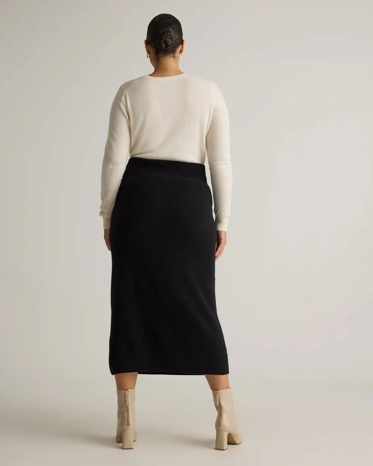 Mongolian Cashmere Fitted Midi Skirt