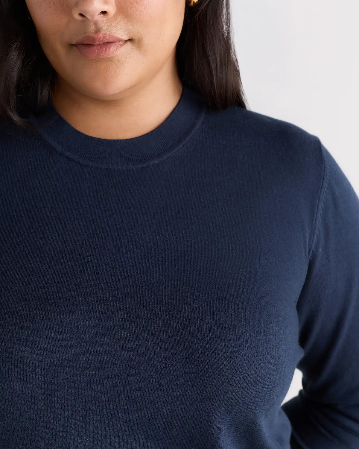 Lightweight Cotton Cashmere Crew Sweater