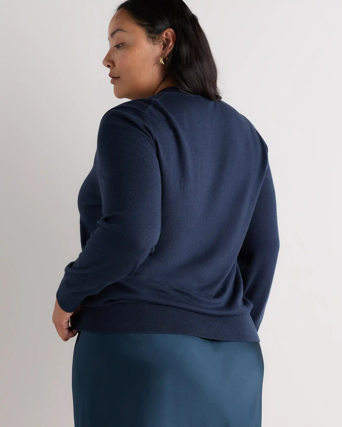 Lightweight Cotton Cashmere Crew Sweater