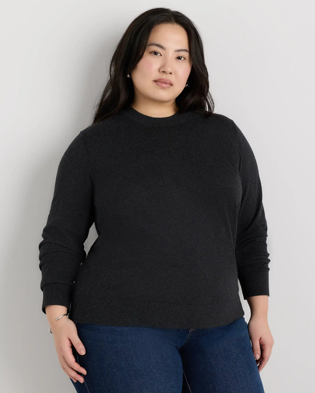 Lightweight Cotton Cashmere Crew Sweater