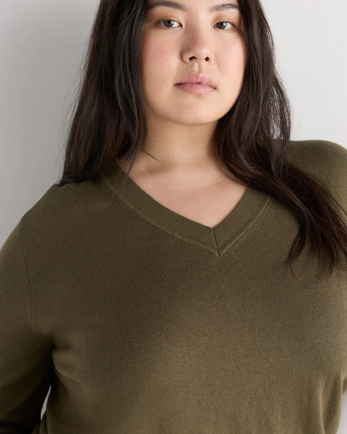 Lightweight Cotton Cashmere V-Neck Sweater