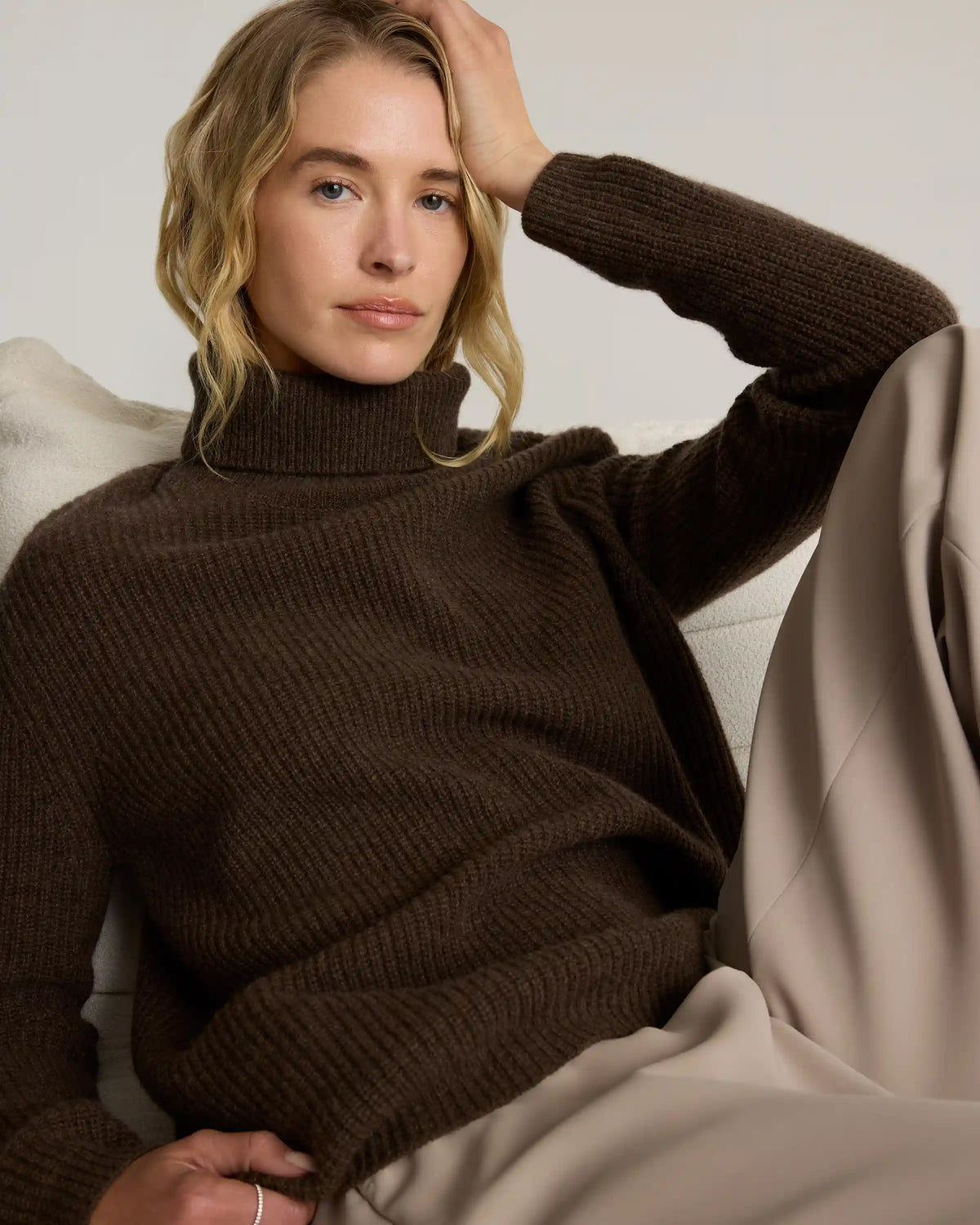 Mongolian Cashmere Fisherman Turtleneck Sweater