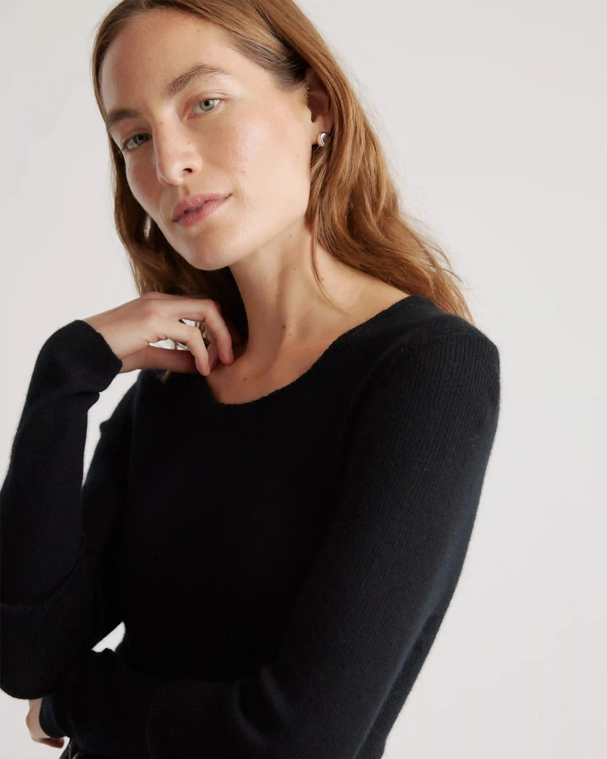 Featherweight Cashmere Ribbed Crewneck Sweater