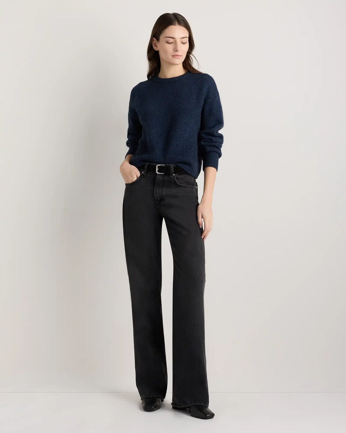 100% Yak Wool Pointelle Detail Relaxed Crew