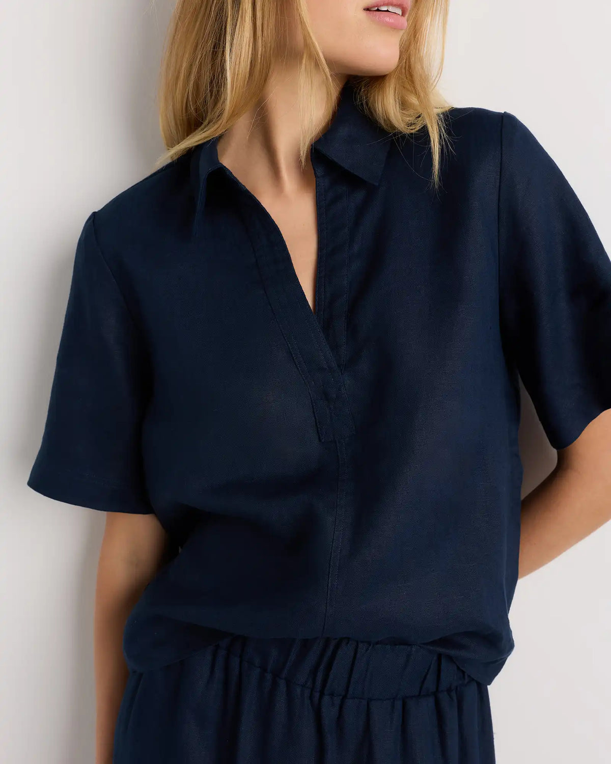 100% European Linen Short Sleeve Popover Top
