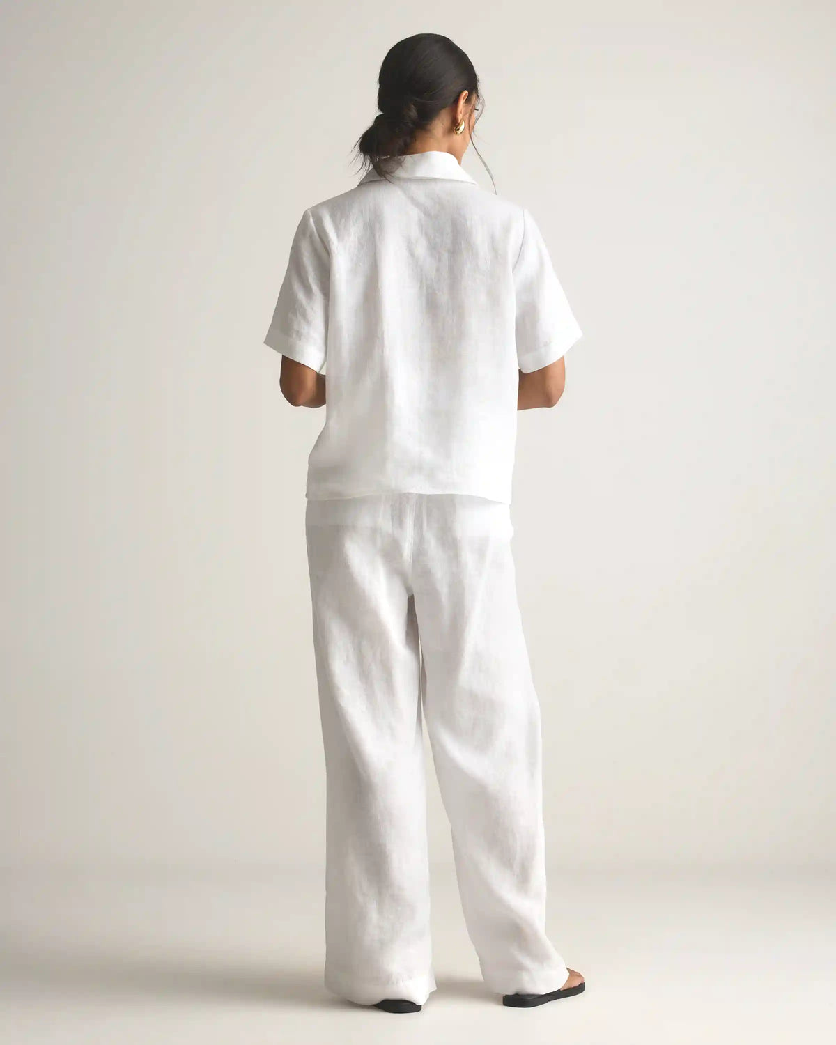 100% European Linen Short Sleeve Popover Top